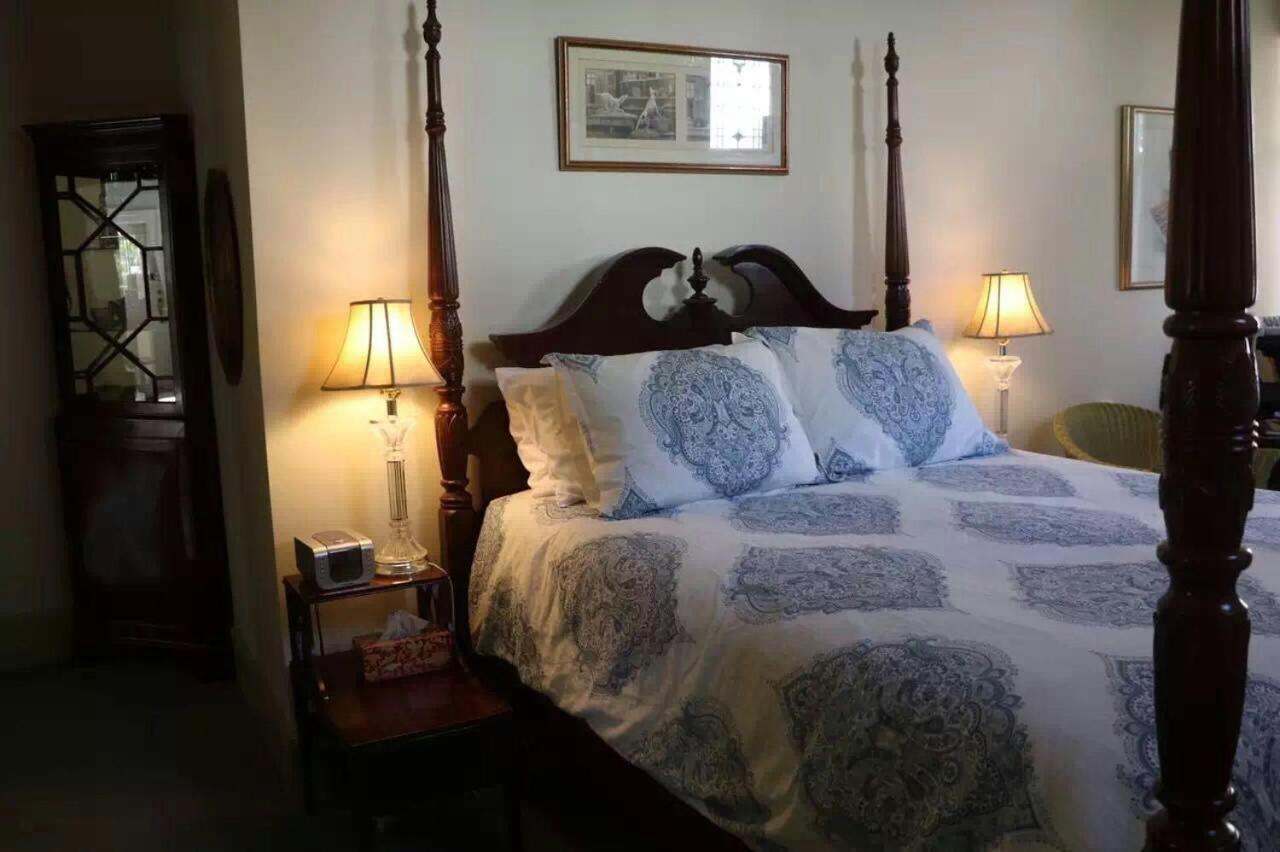 Beaconsfield Bed And Breakfast - Виктория Екстериор снимка