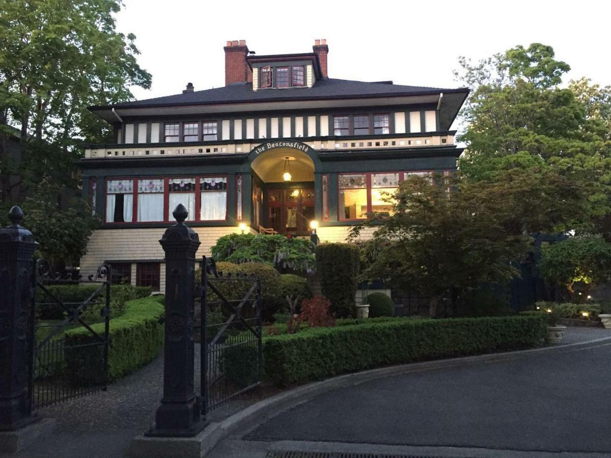 Beaconsfield Bed And Breakfast - Виктория Екстериор снимка