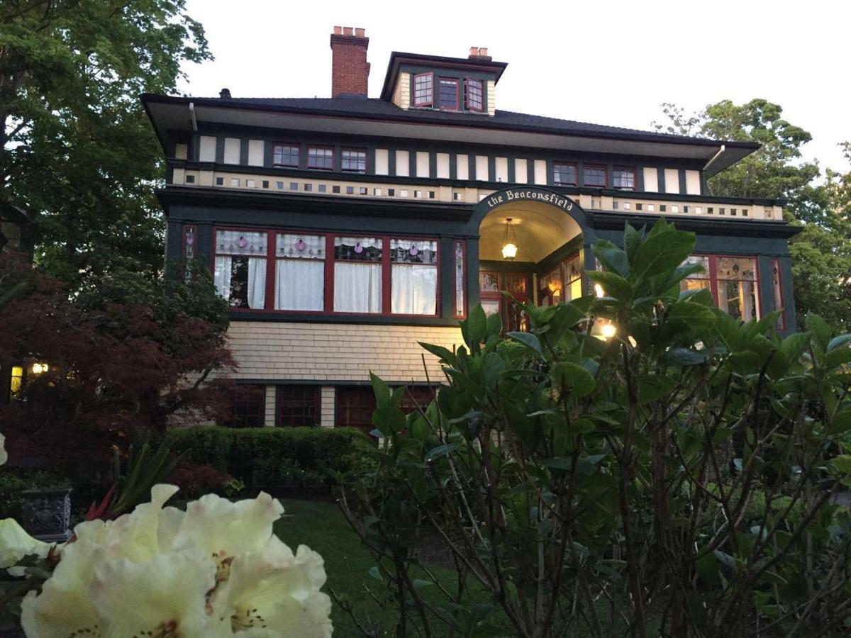 Beaconsfield Bed And Breakfast - Виктория Екстериор снимка