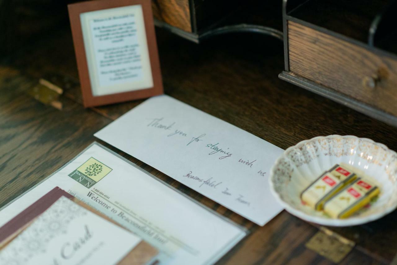 Beaconsfield Bed And Breakfast - Виктория Екстериор снимка